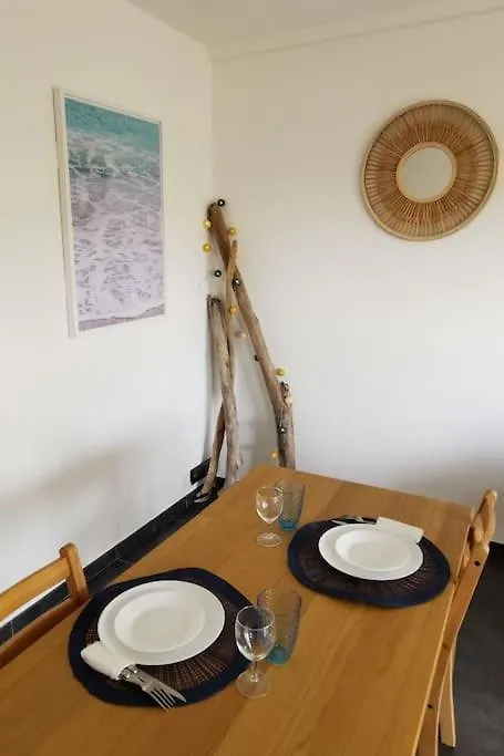 Spacieux 2 Pieces Avec Terrasse, Clim Et Parking Antibes Apartmán